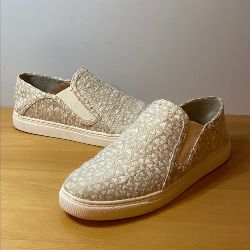 Lucky Brand sneakers / slip-ons